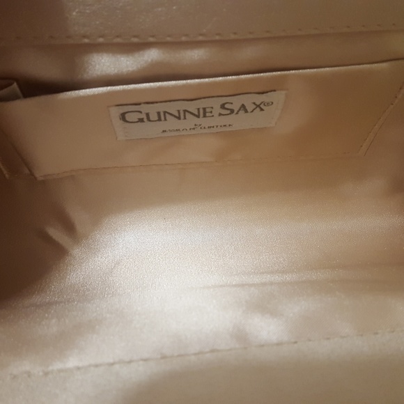 CROSBODY EVENING BEIGE COLOR - Picture 2 of 3